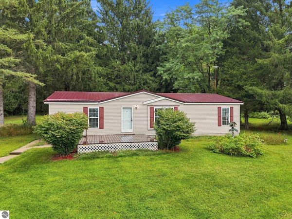 2712 Ingersoll Road, Fife Lake, MI 49633