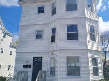 665 Washington, Unit 2, Whitman, MA 02382