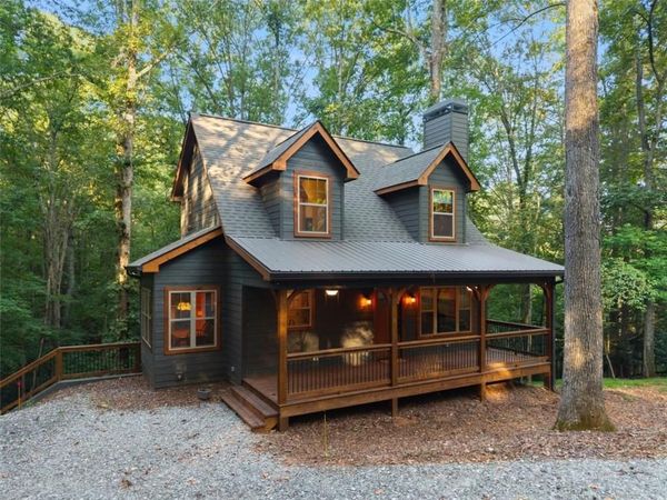 152 Cherry Court , Ellijay, GA 30540