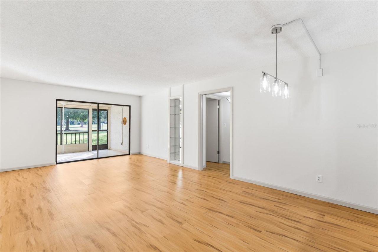 13626 Greenfield Drive, Unit 109, Tampa, FL 33618 Photo