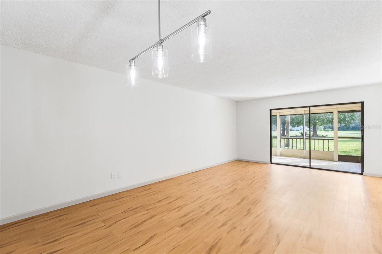 13626 Greenfield Drive, Unit 109, Tampa, FL 33618 Photo