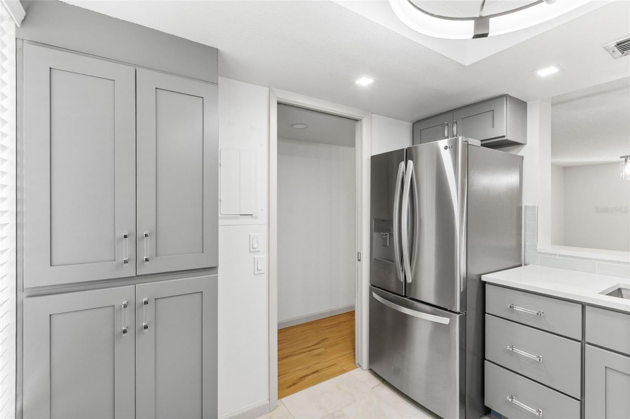 13626 Greenfield Drive, Unit 109, Tampa, FL 33618 Photo