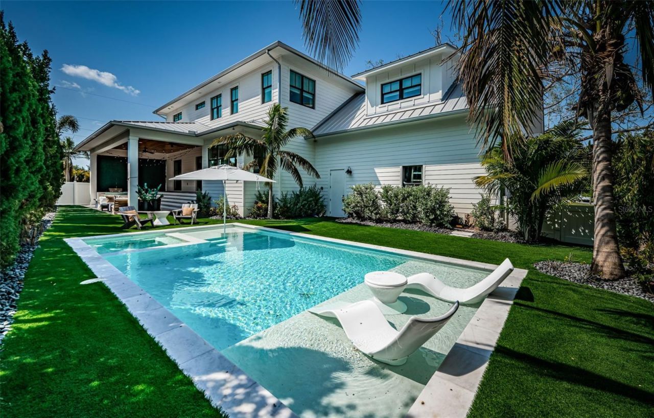 600 Alda Way Ne, Saint Petersburg, FL 33704 Photo