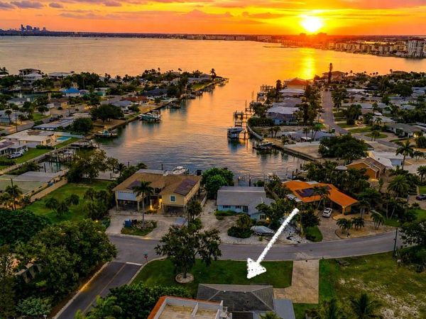 3982 POINSETTIA DRIVE, ST PETE BEACH, FL 33706