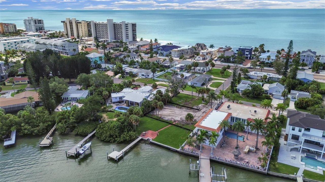 15601 Redington Drive, Redington Beach, FL 33708 Photo