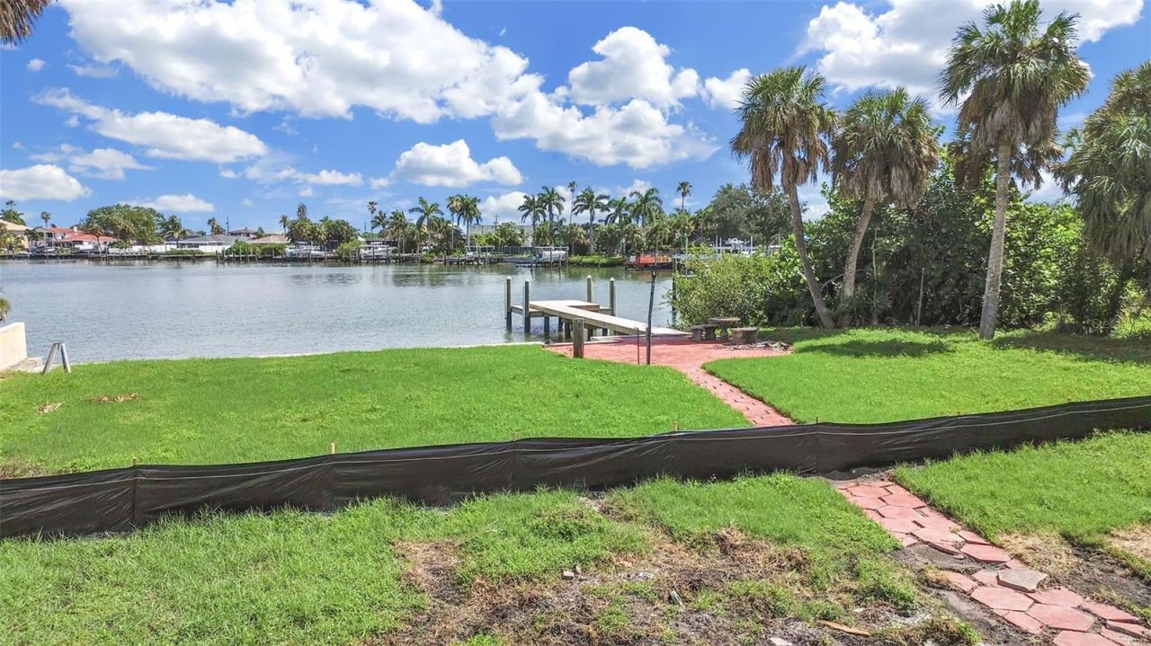 15601 Redington Drive, Redington Beach, FL 33708 Photo