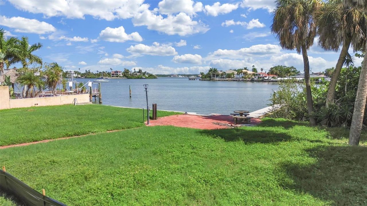 15601 Redington Drive, Redington Beach, FL 33708 Photo