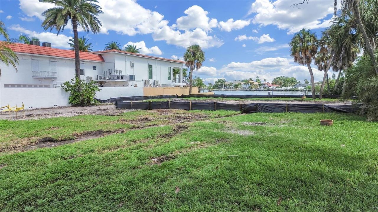 15601 Redington Drive, Redington Beach, FL 33708 Photo