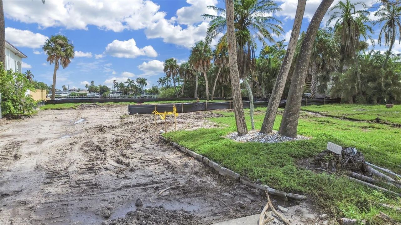 15601 Redington Drive, Redington Beach, FL 33708 Photo