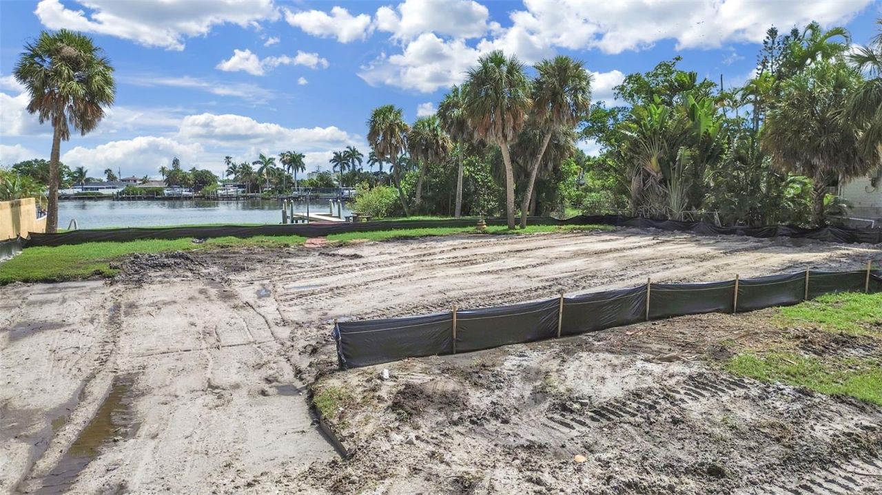 15601 Redington Drive, Redington Beach, FL 33708 Photo