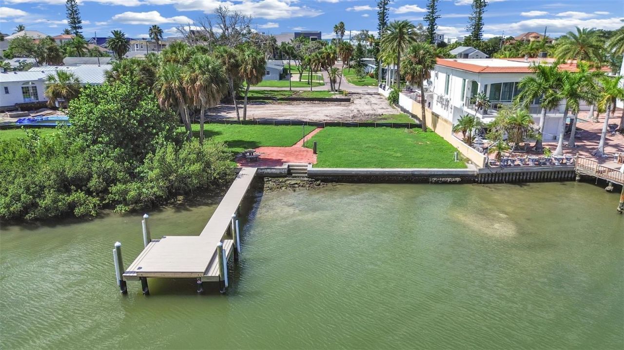 15601 Redington Drive, Redington Beach, FL 33708 Photo