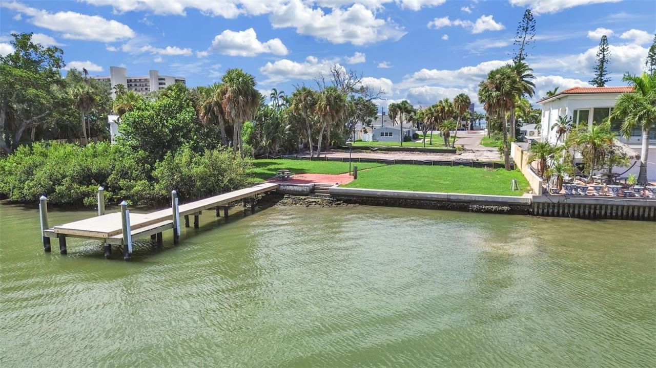 15601 Redington Drive, Redington Beach, FL 33708 Photo