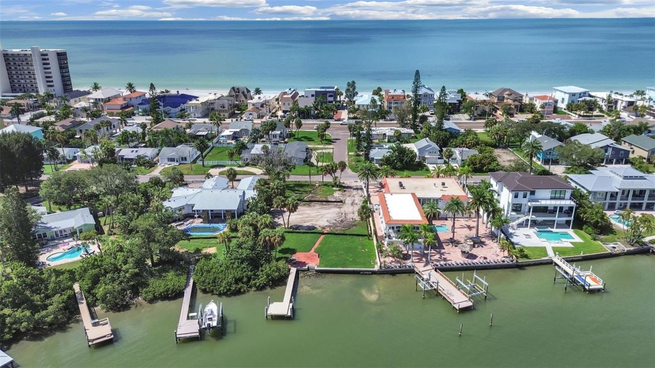 15601 Redington Drive, Redington Beach, FL 33708 Photo