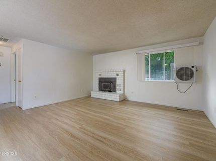 3338 Somerset Way, Carson City, NV 89705 Photo