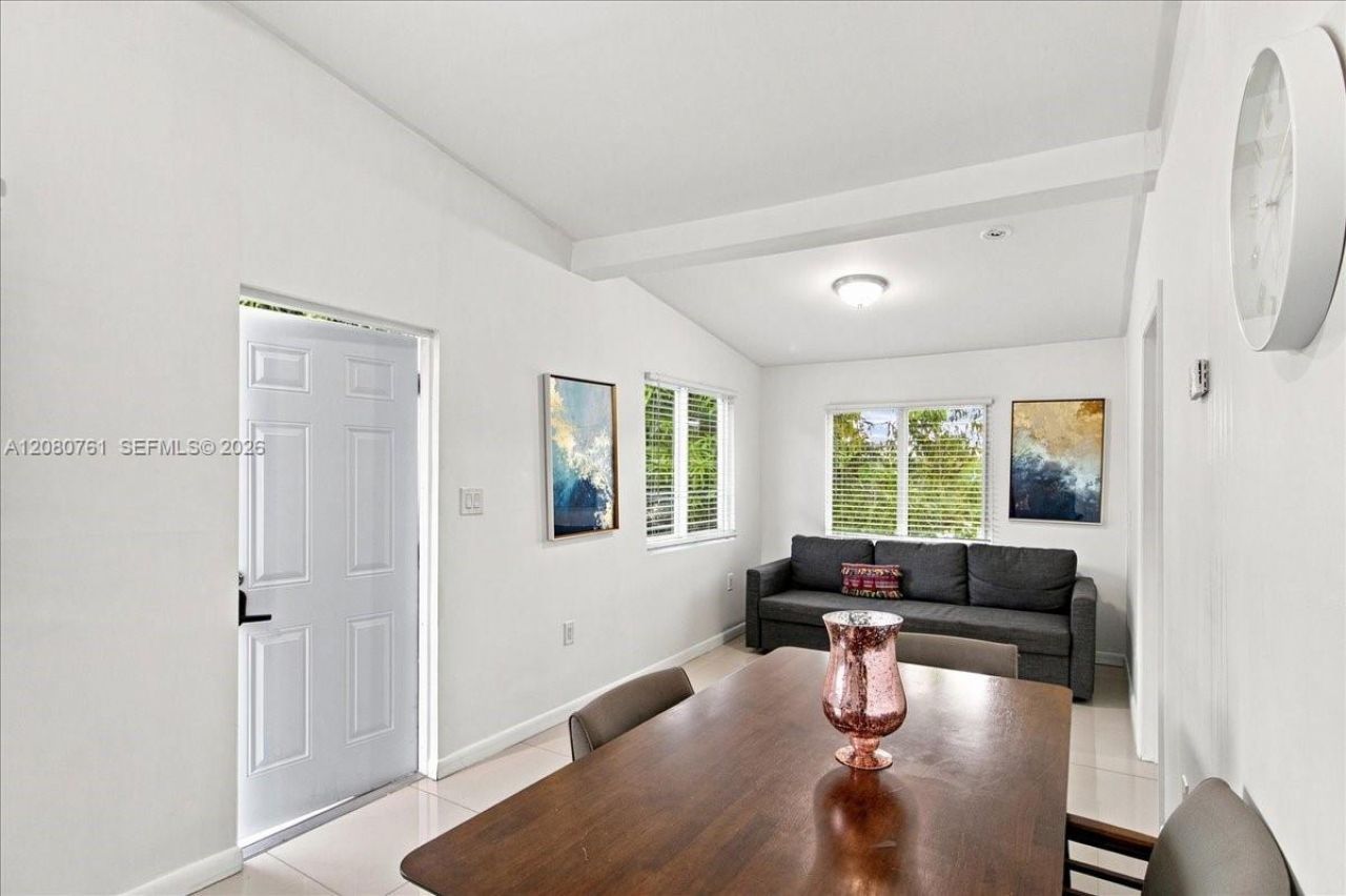 268 NW 34th St, Miami, FL 33127 Photo