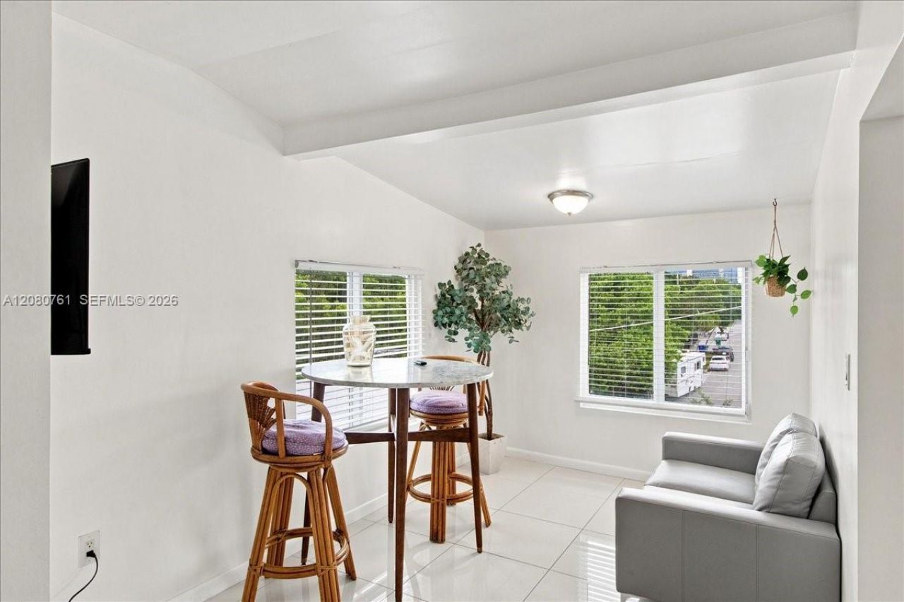 268 NW 34th St, Miami, FL 33127 Photo