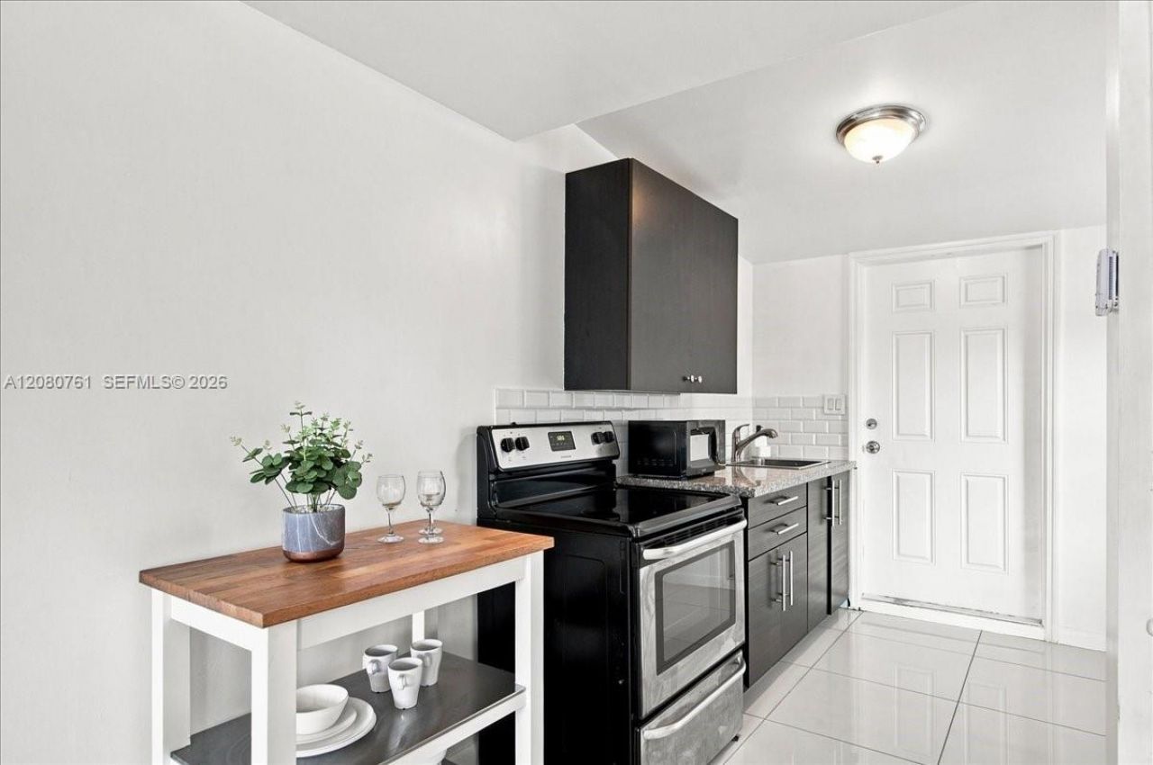 268 NW 34th St, Miami, FL 33127 Photo