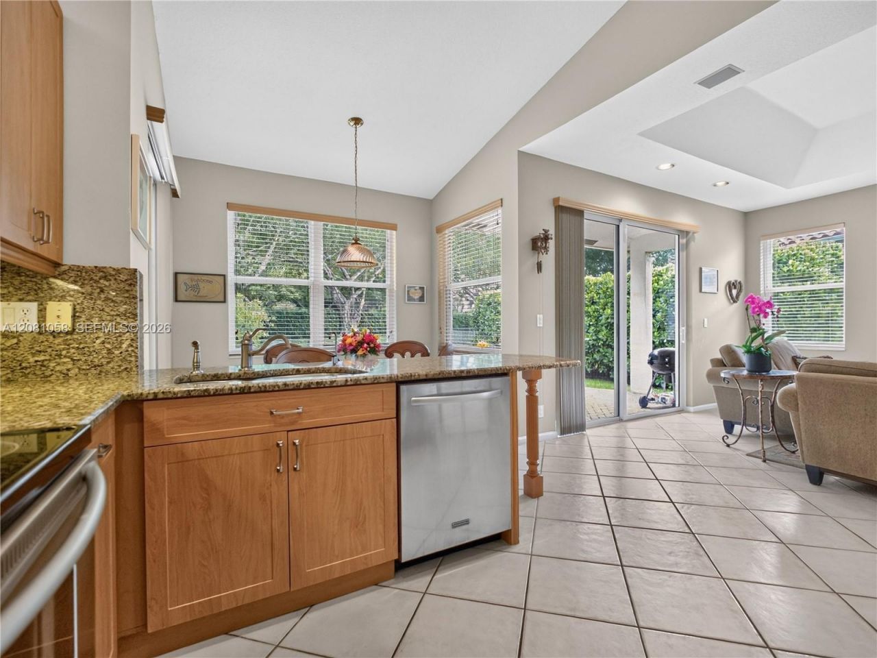 3098 Lakewood Cir, Weston, FL 33332 Photo