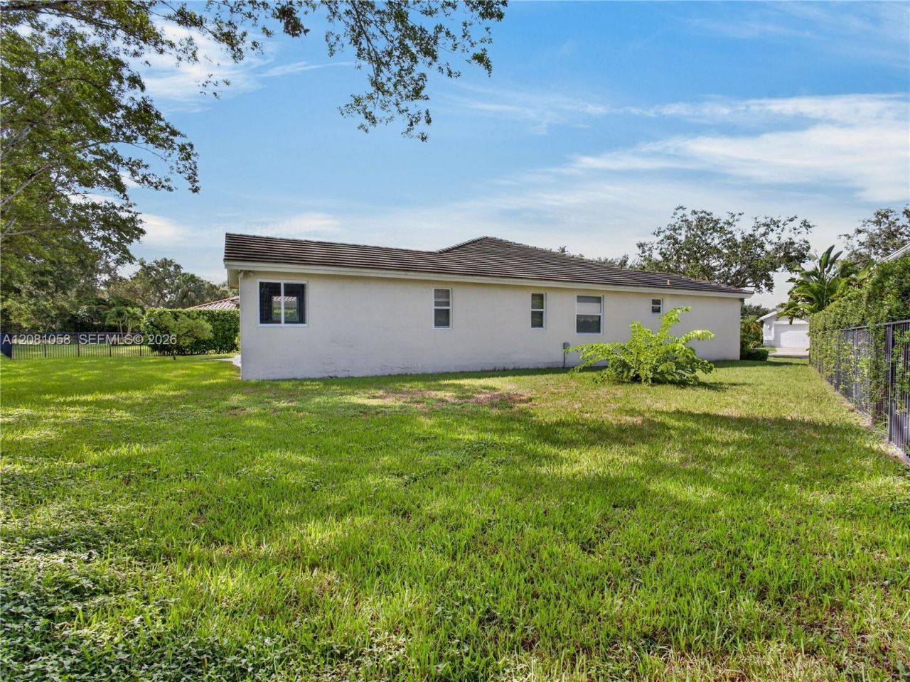3098 Lakewood Cir, Weston, FL 33332 Photo