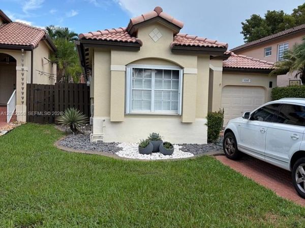 11263 NW 51st Ter, Doral, FL 33178