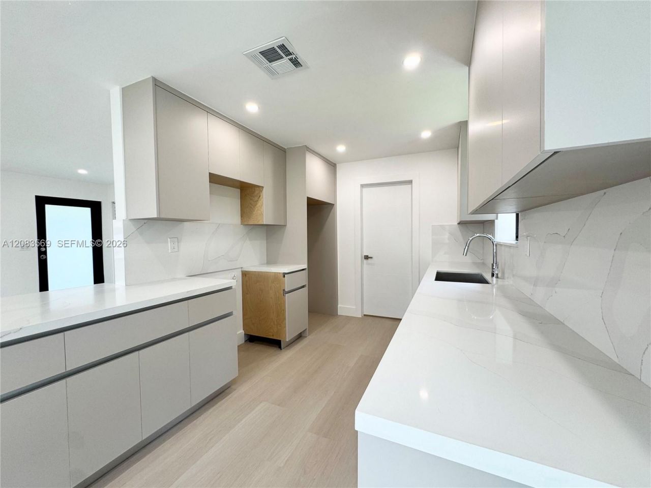 3820 NW 210th Ter , Miami Gardens, FL 33055 Photo