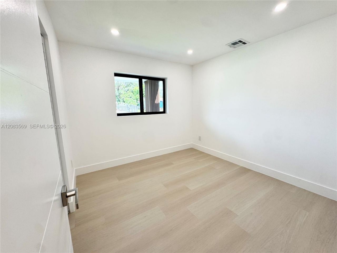 3820 NW 210th Ter , Miami Gardens, FL 33055 Photo