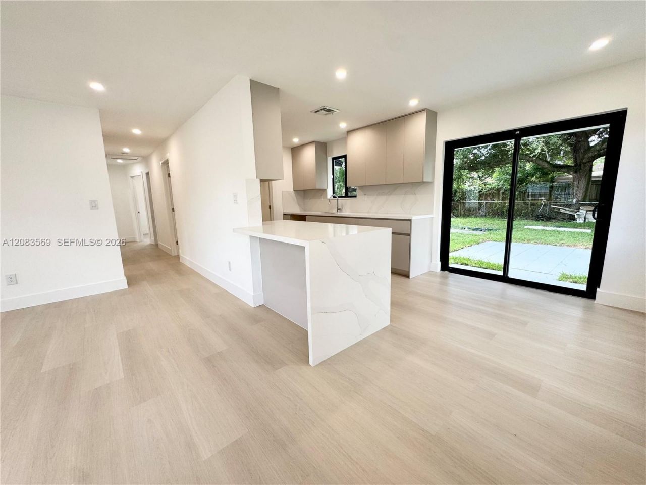 3820 NW 210th Ter , Miami Gardens, FL 33055 Photo