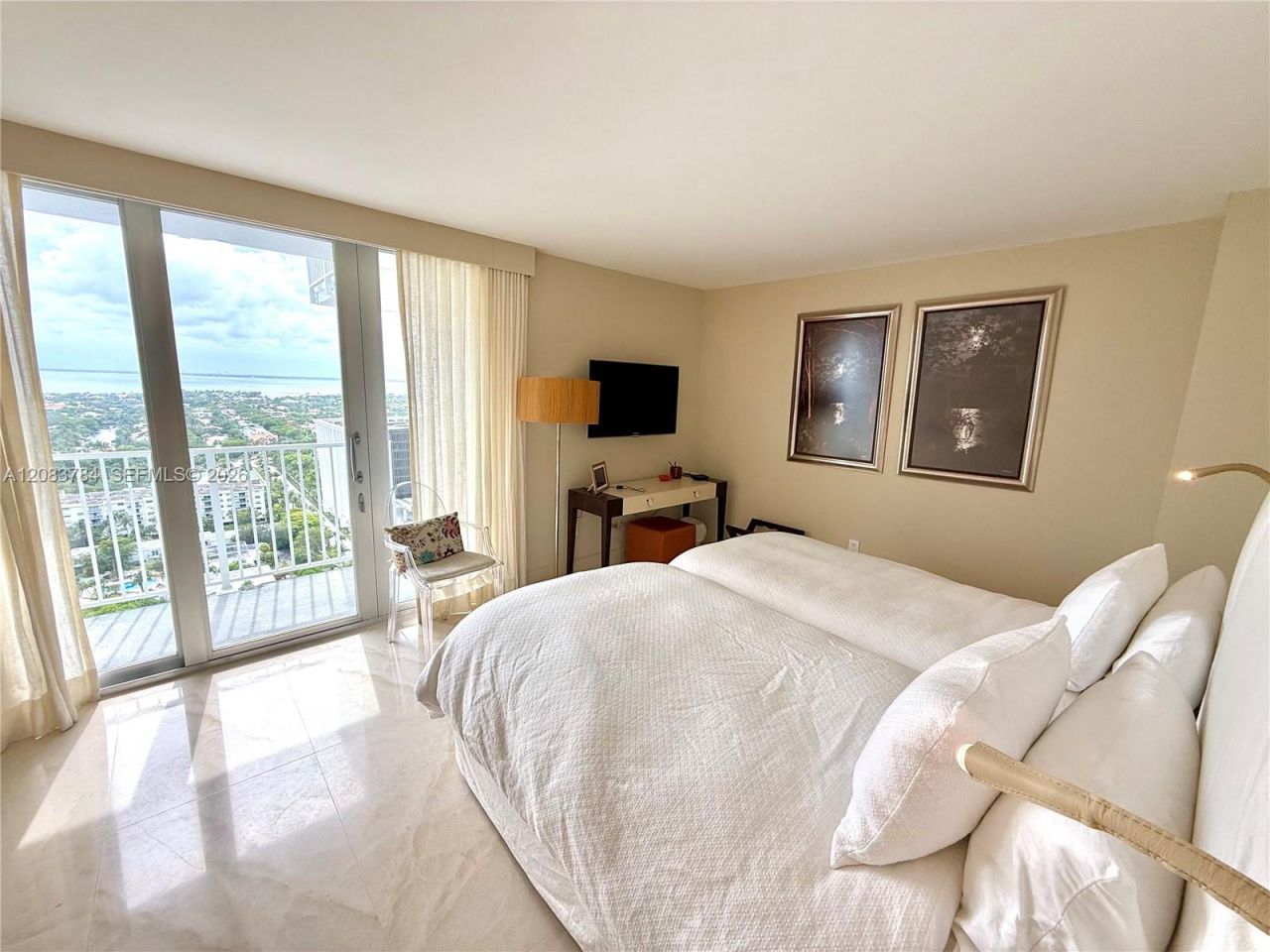 881 Ocean Dr , Unit 25E, Key Biscayne, FL 33149 Photo