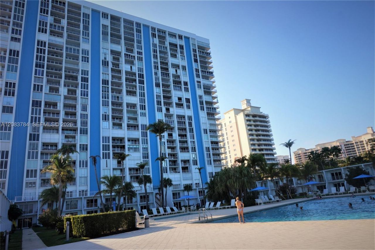 881 Ocean Dr , Unit 25E, Key Biscayne, FL 33149 Photo