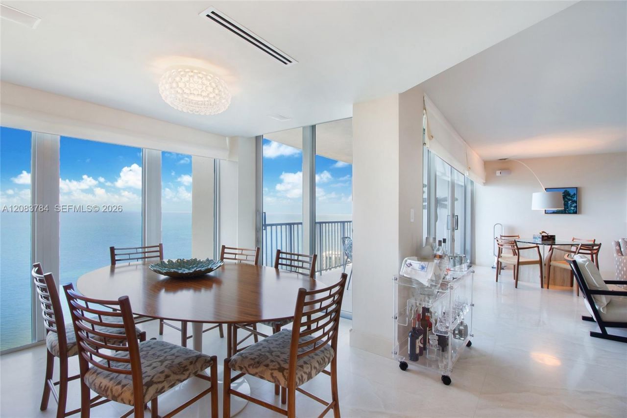 881 Ocean Dr , Unit 25E, Key Biscayne, FL 33149 Photo