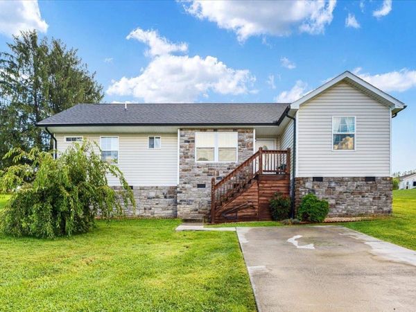 325 CHERRY ST, TIMBERVILLE, VA 22853