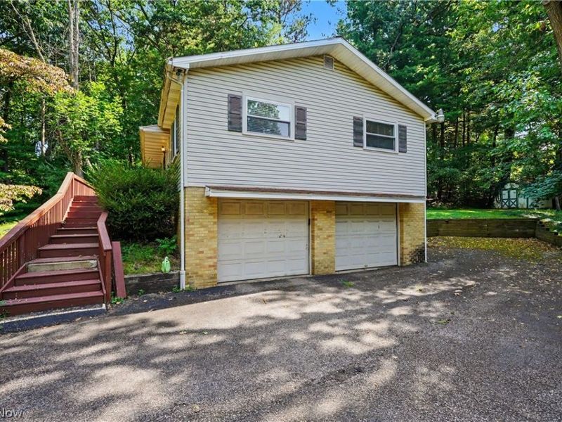 3087 Tower Hill Drive, Akron, OH 44319 Photo 5