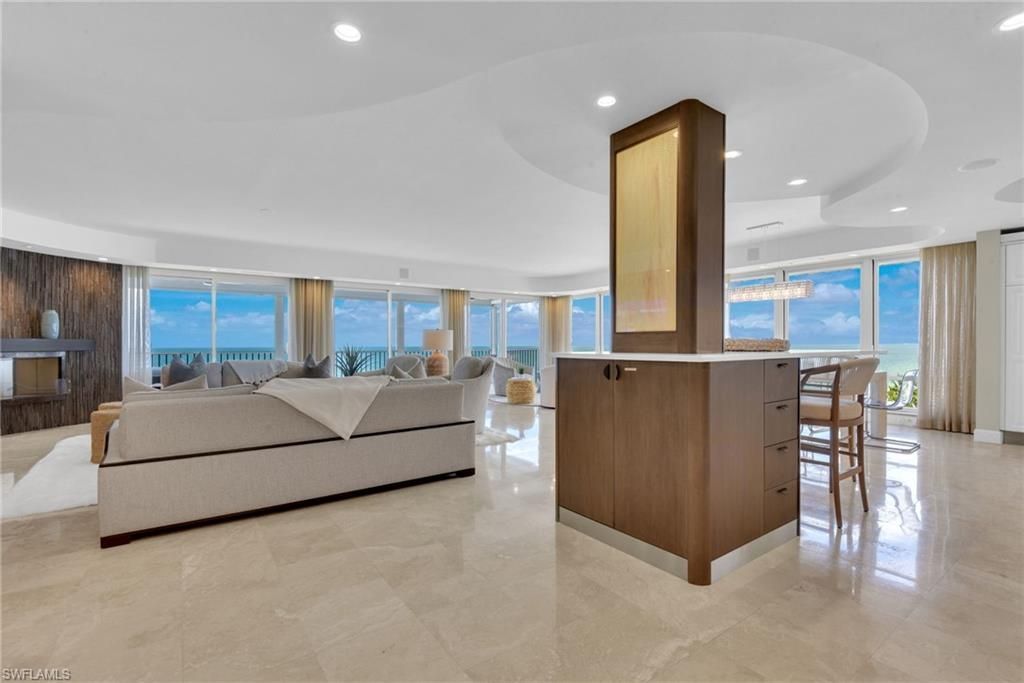 9811 Gulf Shore Dr , Unit PH 2, Naples, FL 34108 Photo