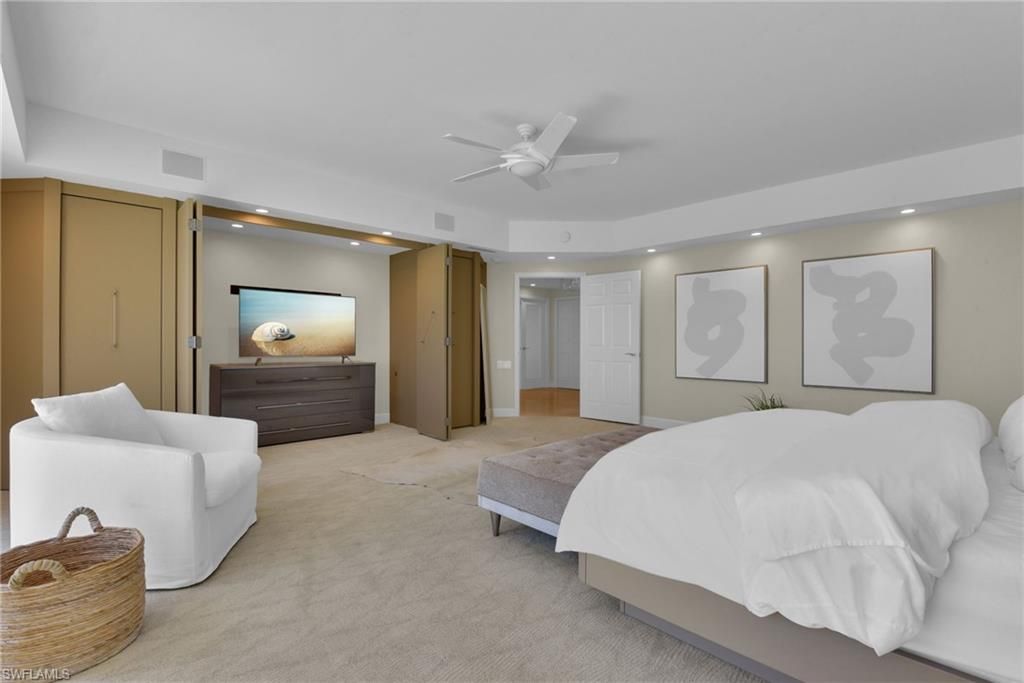 9811 Gulf Shore Dr , Unit PH 2, Naples, FL 34108 Photo