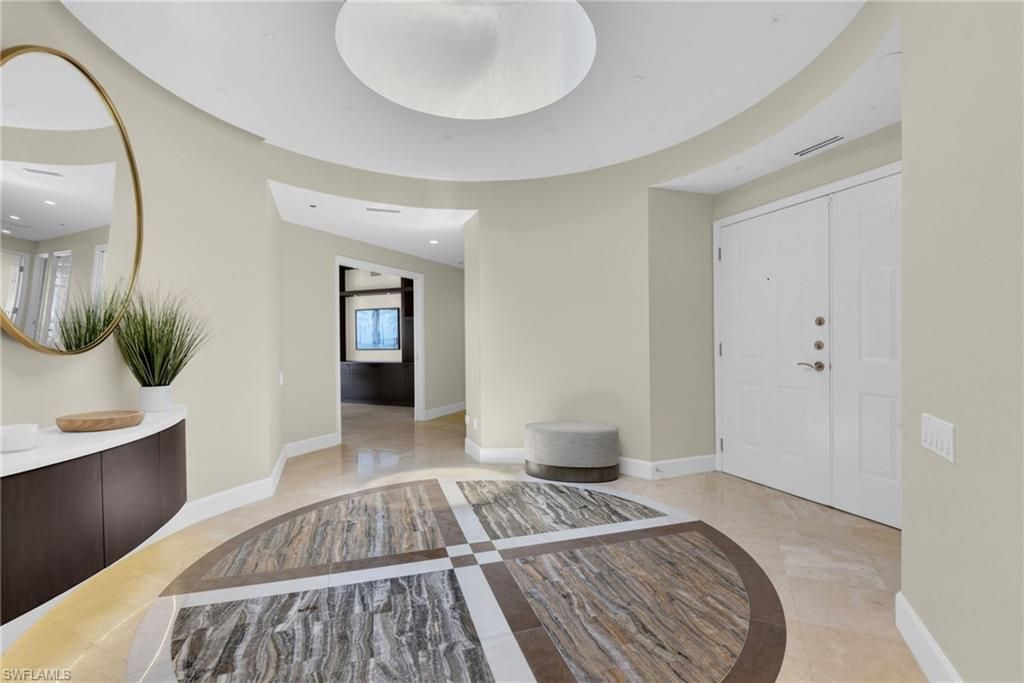 9811 Gulf Shore Dr , Unit PH 2, Naples, FL 34108 Photo