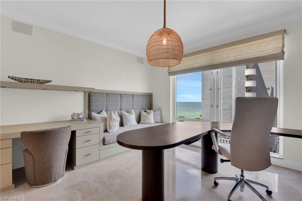 9811 Gulf Shore Dr , Unit PH 2, Naples, FL 34108 Photo
