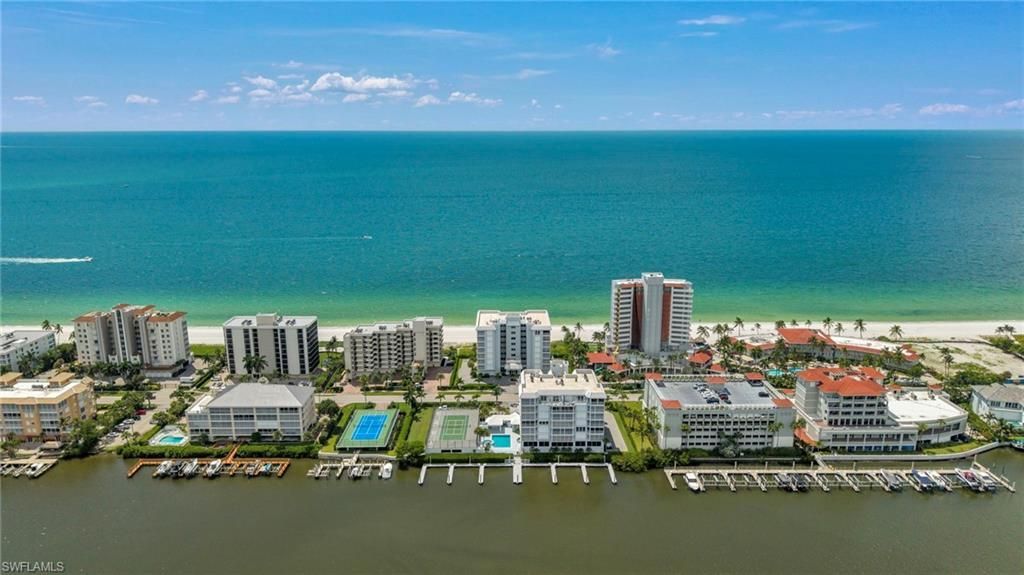 9811 Gulf Shore Dr , Unit PH 2, Naples, FL 34108 Photo