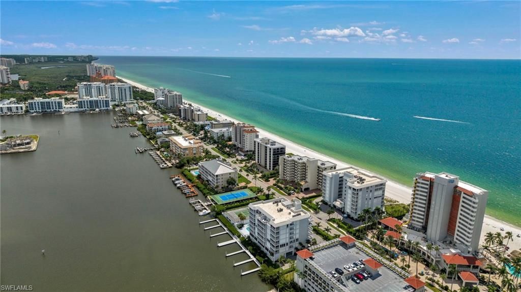 9811 Gulf Shore Dr , Unit PH 2, Naples, FL 34108 Photo