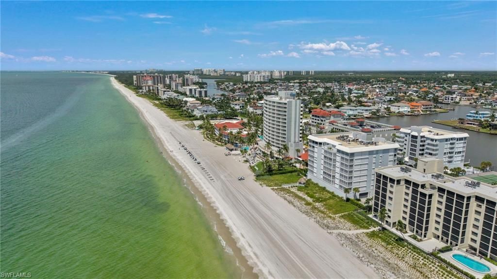 9811 Gulf Shore Dr , Unit PH 2, Naples, FL 34108 Photo