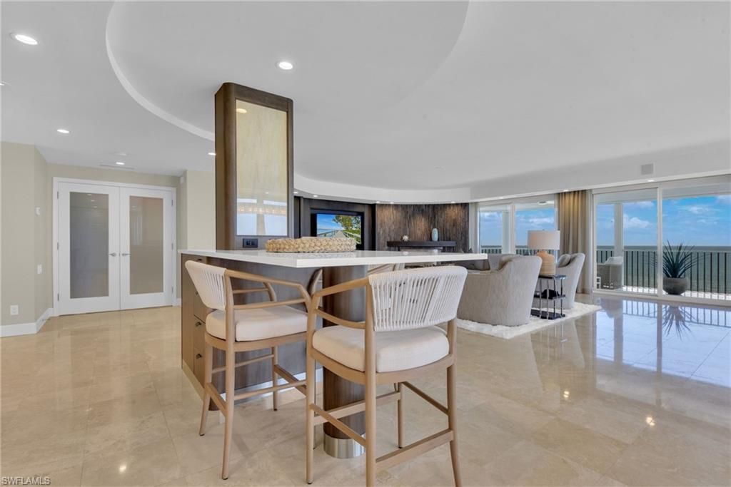 9811 Gulf Shore Dr , Unit PH 2, Naples, FL 34108 Photo