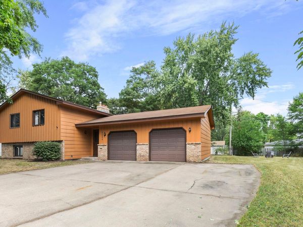 3005 114th Lane NW, Coon Rapids, MN 55433