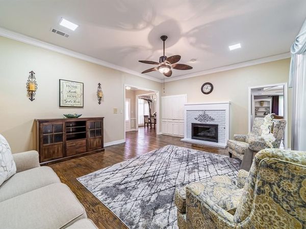 3305 Eisenhower Lane, Plano, TX 75023