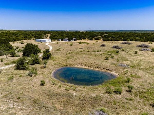 221 County Road 225 , Wingate, TX 79566