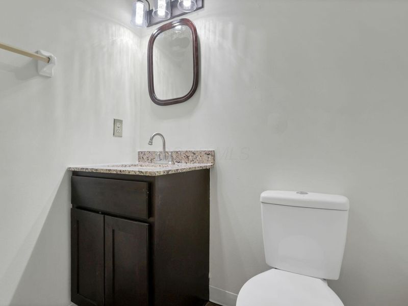2418 Carolina Avenue, Unit 5, Columbus, OH 43229 Photo 11