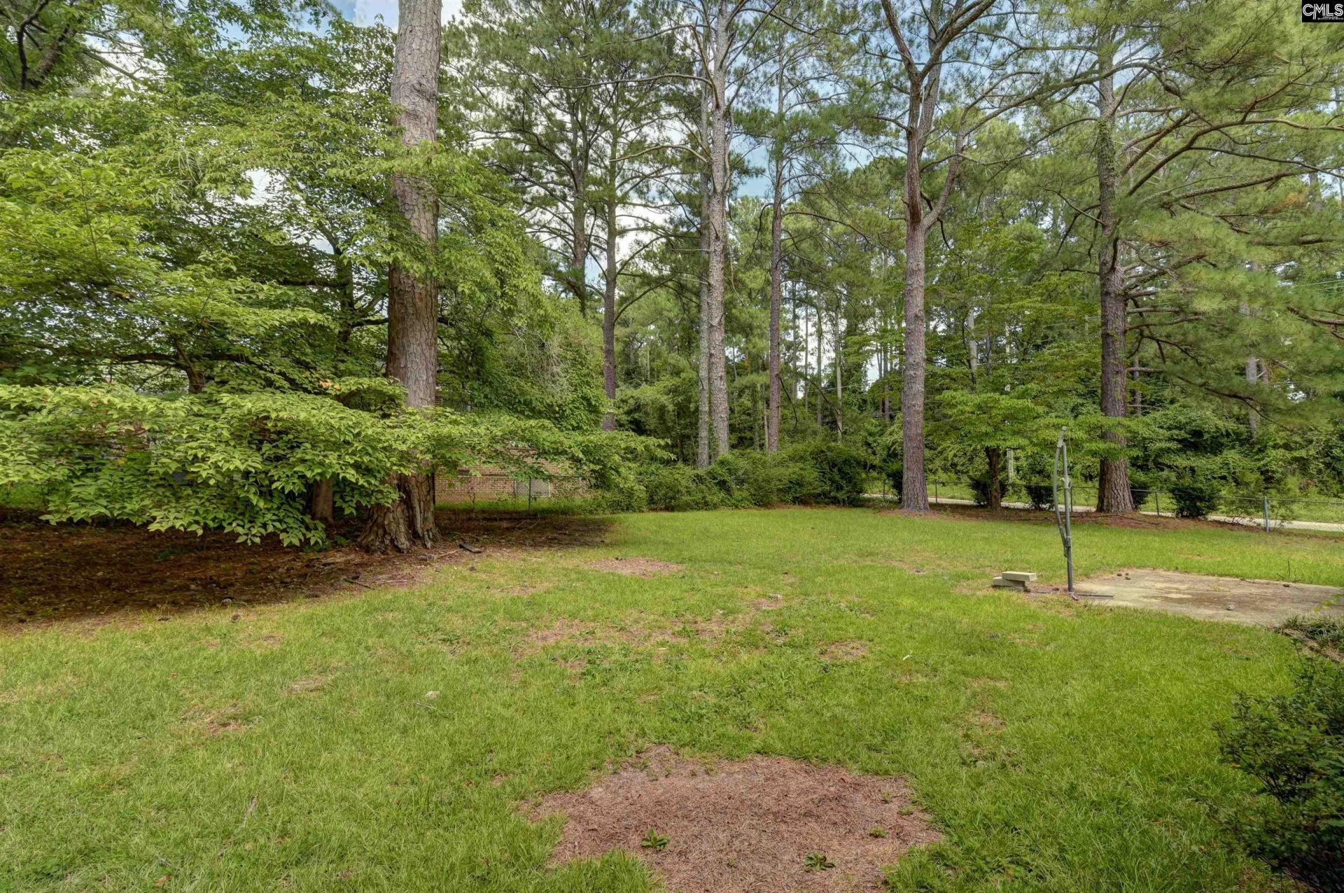 100 Sheridan Drive  Photo 26