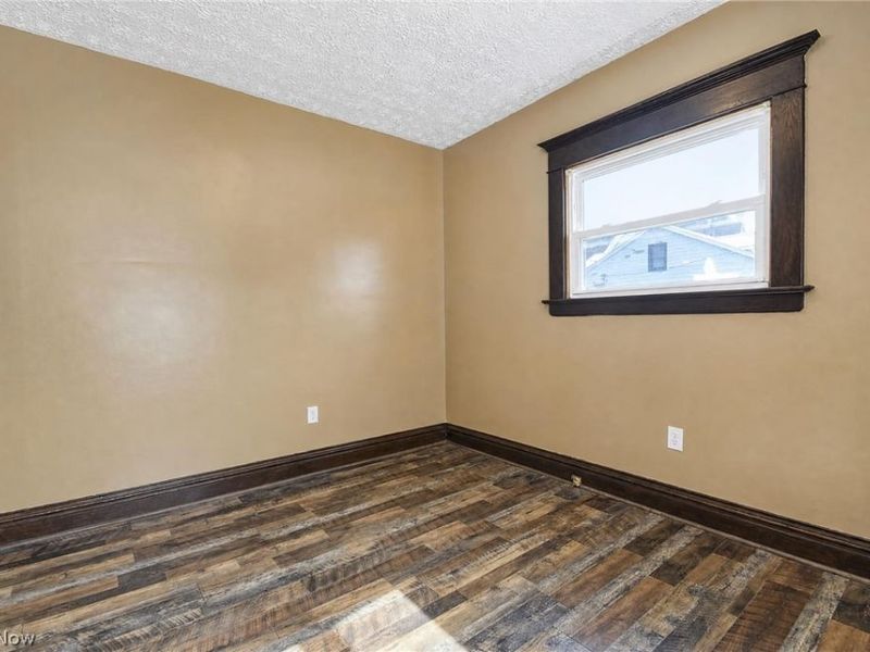 679 Main Street, Conneaut, OH 44030 Photo 17