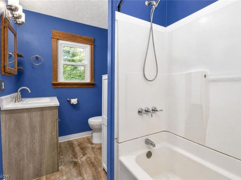 679 Main Street, Conneaut, OH 44030 Photo 20