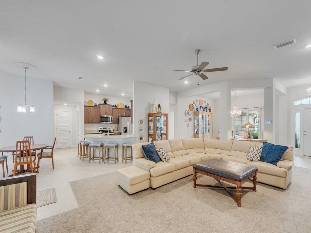 8332 Amalfi Circle, Fort Pierce, FL 34951 Photo