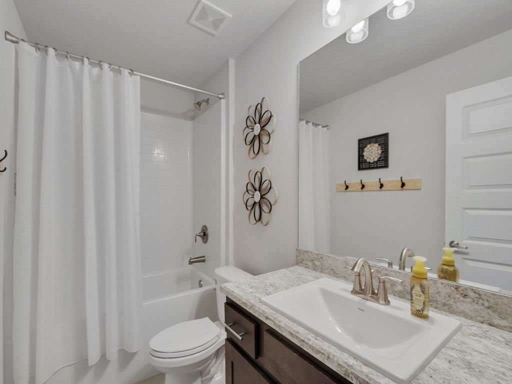 8332 Amalfi Circle, Fort Pierce, FL 34951 Photo