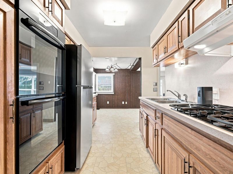 3339 Parkside Road, Columbus, OH 43204 Photo 9